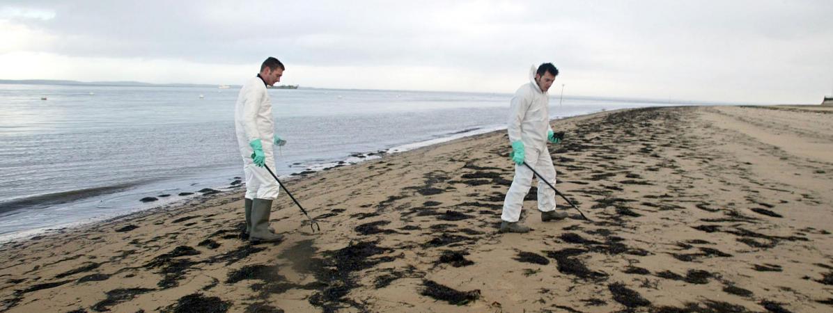 Protection des « nettoyeurs » des plages des Iles Loyauté